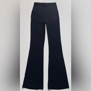 Groove Nulu Super-High-Rise Flared Pant 32”